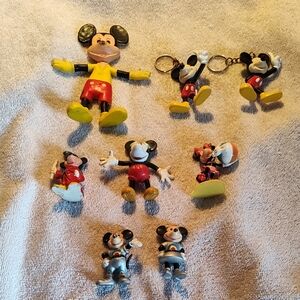 Disney Mickey Mouse And Minnie Mouse Figurines